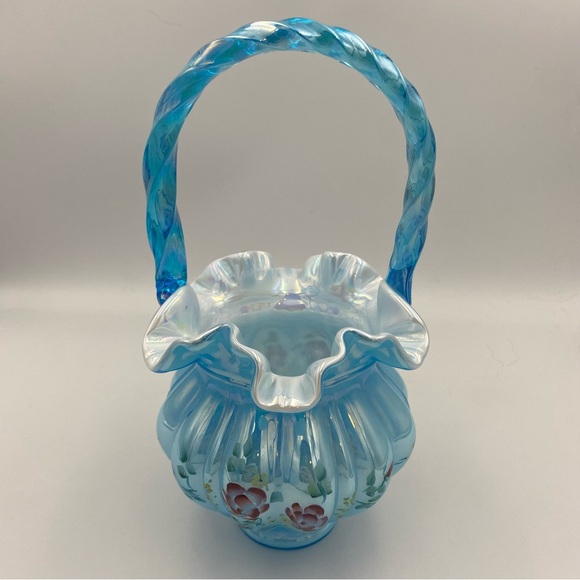 Vintage Fenton‎ Art Glass Hand Painted English Rose Celeste Blue Basket Vase - Picture 1 of 7